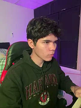 Camii pink online show from March 7, 6:17 pm