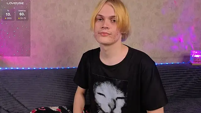 maximcumtasty online show from March 31, 9:49 pm