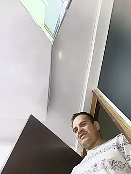 Edwin Q online show from June 5, 6:52 am