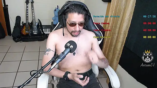 AntuanSV online show from March 16, 5:44 am