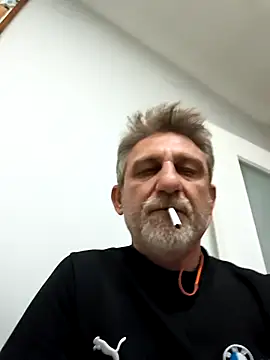 arelll34 online show from April 25, 9:12 pm