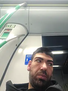 chicnormal35 online show from March 13, 5:37 am