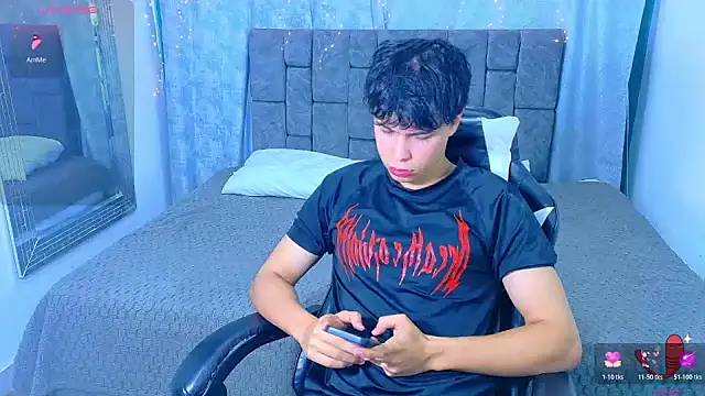 Dantekent online show from April 29, 1:27 pm