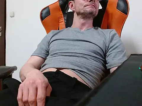 Sokarek online show from March 30, 7:04 pm