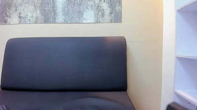 ZANE EVANS online show from April 24, 12:51 pm