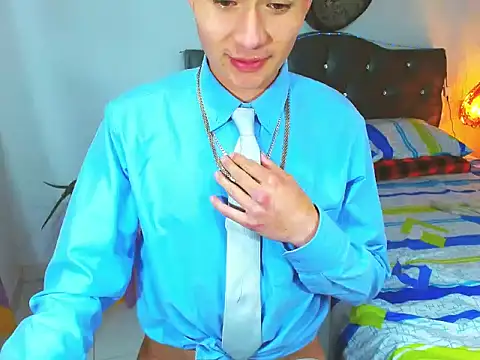  Santi2 online show from March 22, 8:30 am