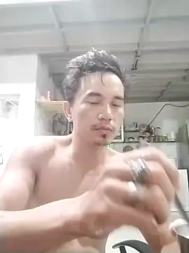 traiwe06 online show from March 30, 8:43 pm