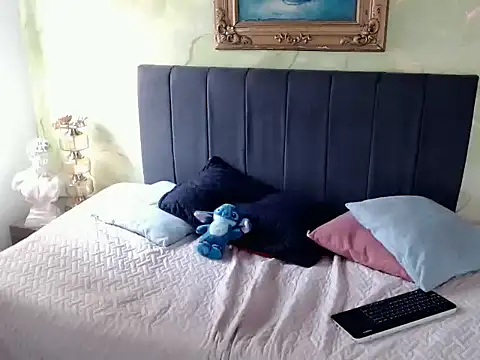 abraham xo online show from March 21, 1:15 pm