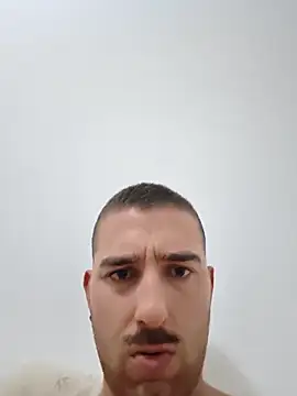 straightdude99 online show from March 5, 12:29 am