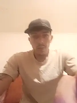 danbig01 online show from March 24, 7:40 pm