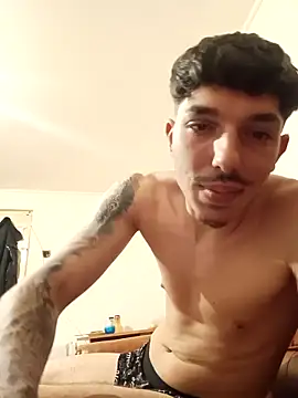 danbig01 online show from April 22, 6:56 pm