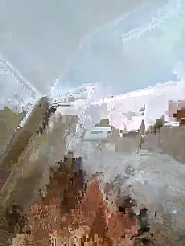 areee214 online show from April 23, 5:37 pm