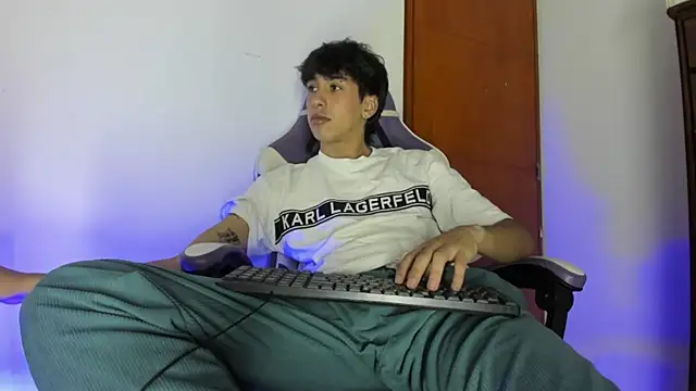 kamado DSL online show from March 27, 8:26 am