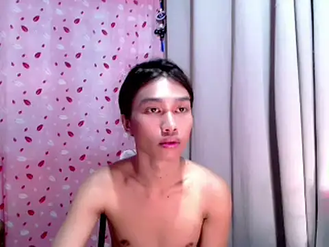 pinoymorenolover xx online show from March 4, 1:18 pm