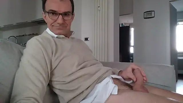 Alex1970-IT online show from March 2, 1:40 pm