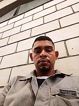 hugoafricano online show from March 10, 1:39 pm