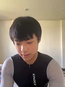 ovo0810 online show from April 26, 12:41 am