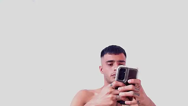 Bad Boy Carter69 online show from April 25, 4:15 pm