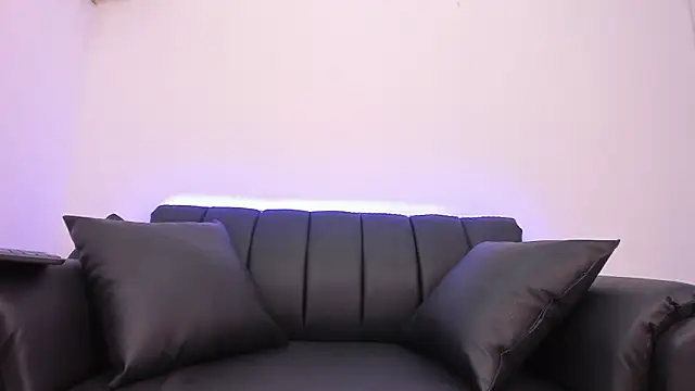 Dark Valentino  online show from March 21, 2:59 am