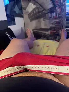 MatthewEmme2121 online show from June 23, 11:18 pm