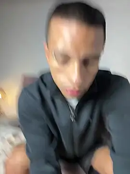 Spicy Clay online show from April 3, 4:15 pm