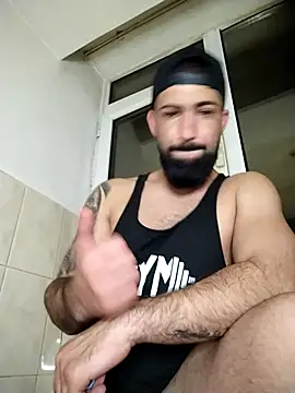 Tommy Porn  online show from April 18, 9:36 pm