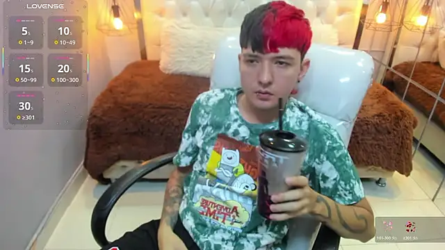 Santiago morgan online show from March 12, 10:50 pm