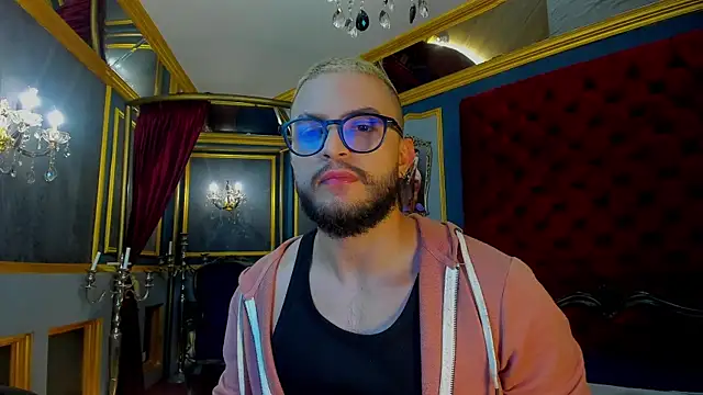 Salvatore moretti online show from April 8, 11:20 am