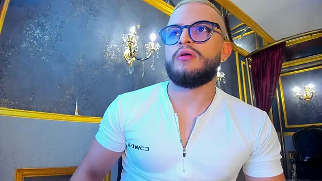 Salvatore moretti online show from April 5, 11:39 am