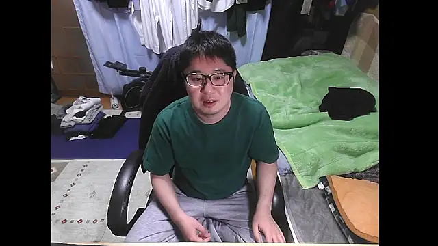 hide39 online show from March 21, 3:16 pm