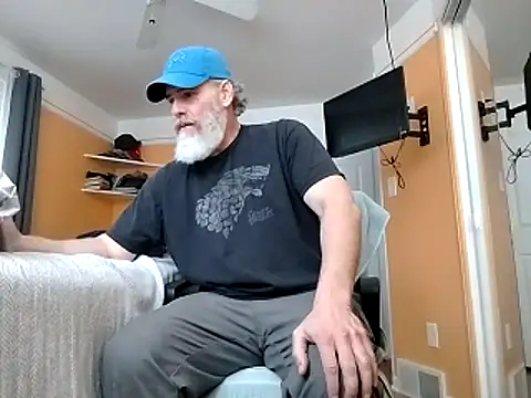 32666damon online show from March 18, 6:22 pm