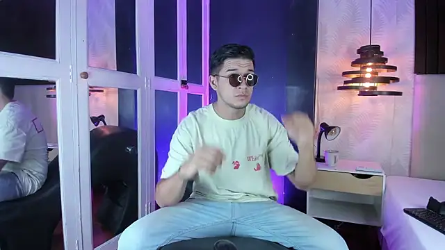 Jean Jagger online show from March 27, 11:33 am