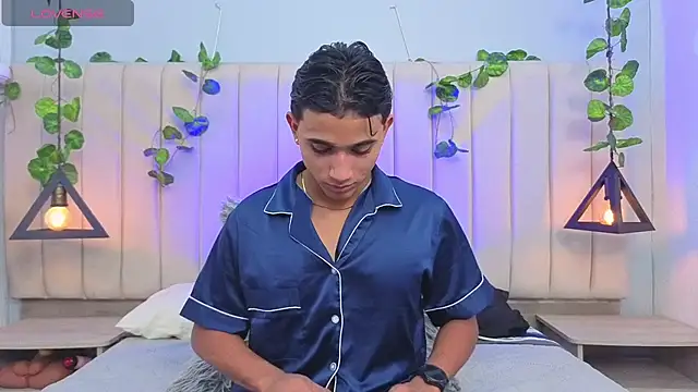 Morgan Bladee online show from May 9, 8:37 am