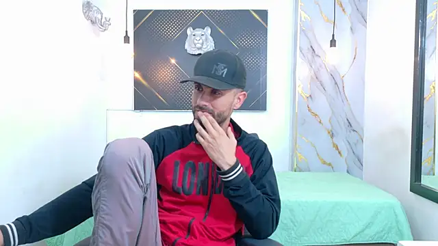 KingOfTemptation online show from June 15, 3:53 am