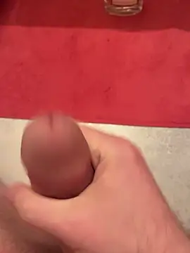curiousdaddyy21 online show from June 7, 9:05 am
