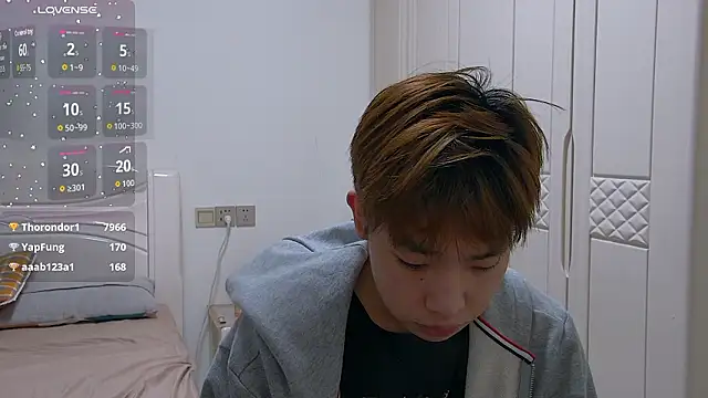 Similu-001 online show from March 22, 10:09 am