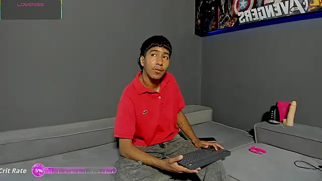 Ender h0tt online show from May 8, 2:17 pm