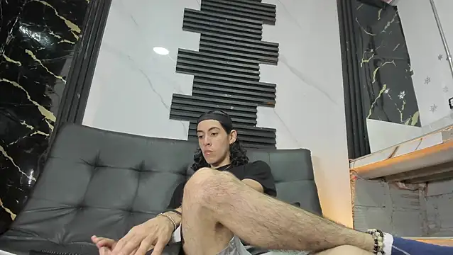 Kos storm online show from March 23, 2:01 pm