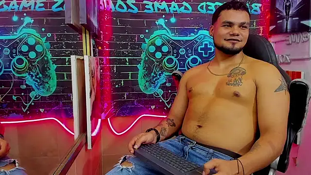 Dereck jackson  online show from March 14, 8:49 pm