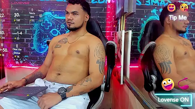 Dereck jackson  online show from March 11, 8:27 pm