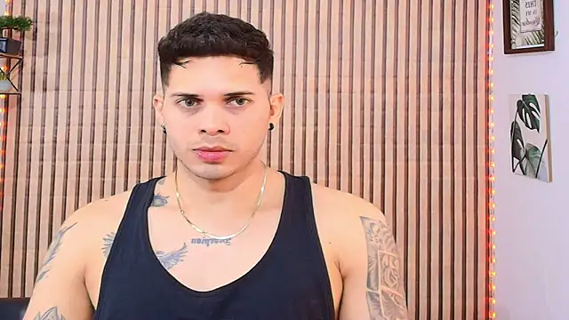 johan speitzer online show from March 22, 5:23 am