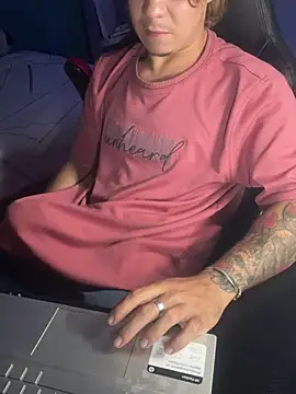 AngelLatinBoy online show from March 16, 5:44 am