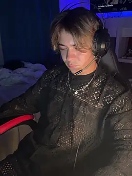 AngelLatinBoy online show from March 26, 4:16 am