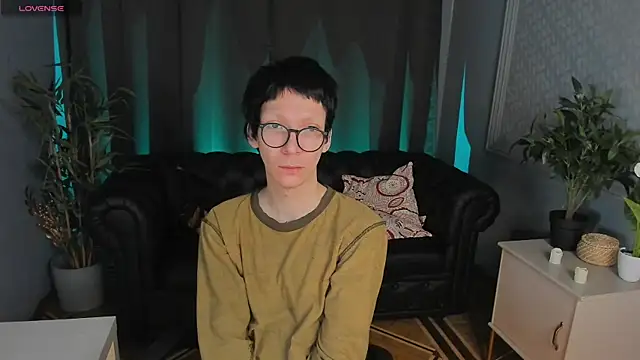 Tommy Stars online show from March 25, 5:22 am