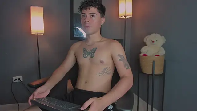 Soft Temptationxx online show from March 17, 1:24 pm