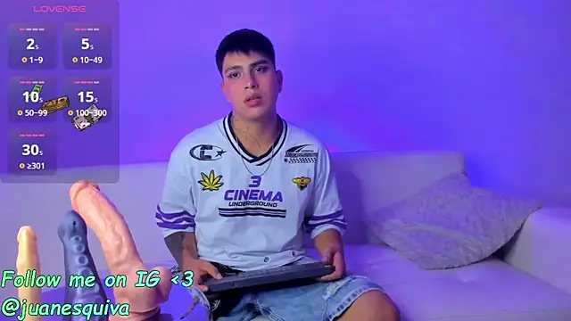 ThomasThundr online show from April 30, 4:52 am