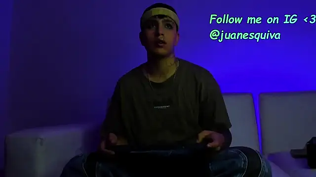 ThomasThundr online show from April 9, 7:25 am