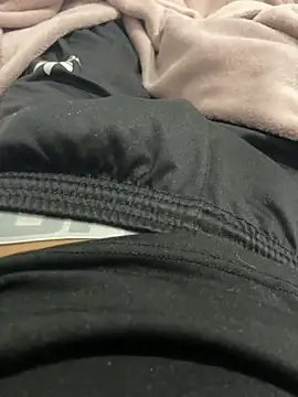 LeiAaron9810 online show from March 11, 11:12 pm