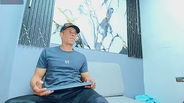 JASON TOMAS2 online show from March 18, 8:01 pm