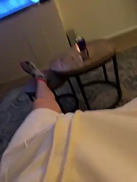 maniackle online show from April 10, 7:54 pm